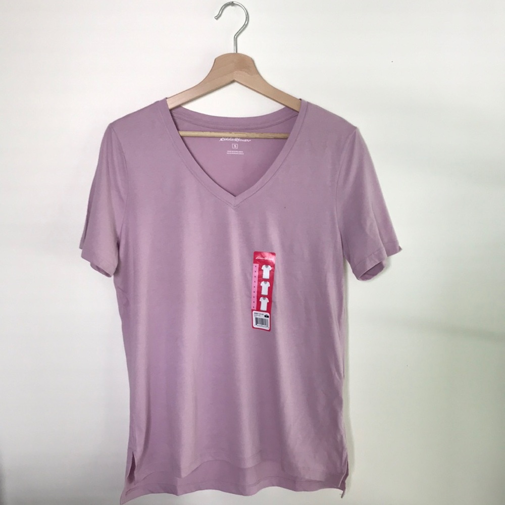 Eddie Bauer | Lilac v-neck tshirt, size s